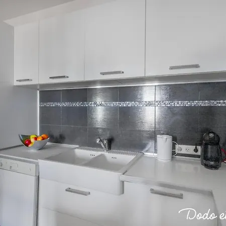 아파트 Authentic 2 Bedroom With Ac - Dodo Et Tartine