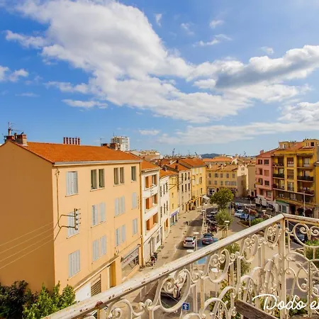 Authentic 2 Bedroom With Ac - Dodo Et Tartine *